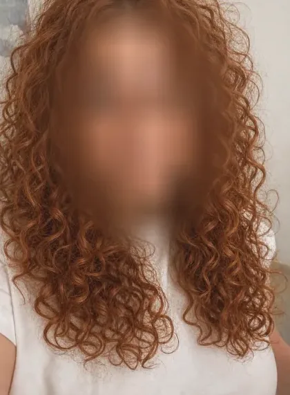 Lola, 30 años