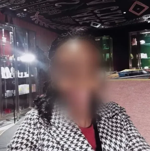 Nayara, 39 años
